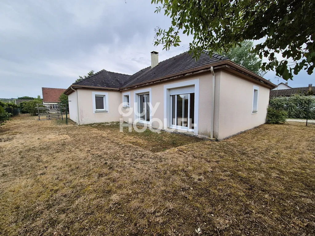 maison à CHAMPS SUR YONNE — photo 1 sur 11