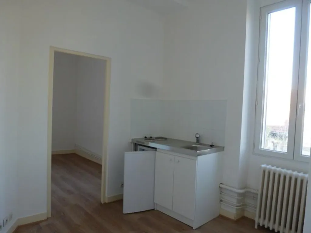 appartement à APPOIGNY — photo 1 sur 4