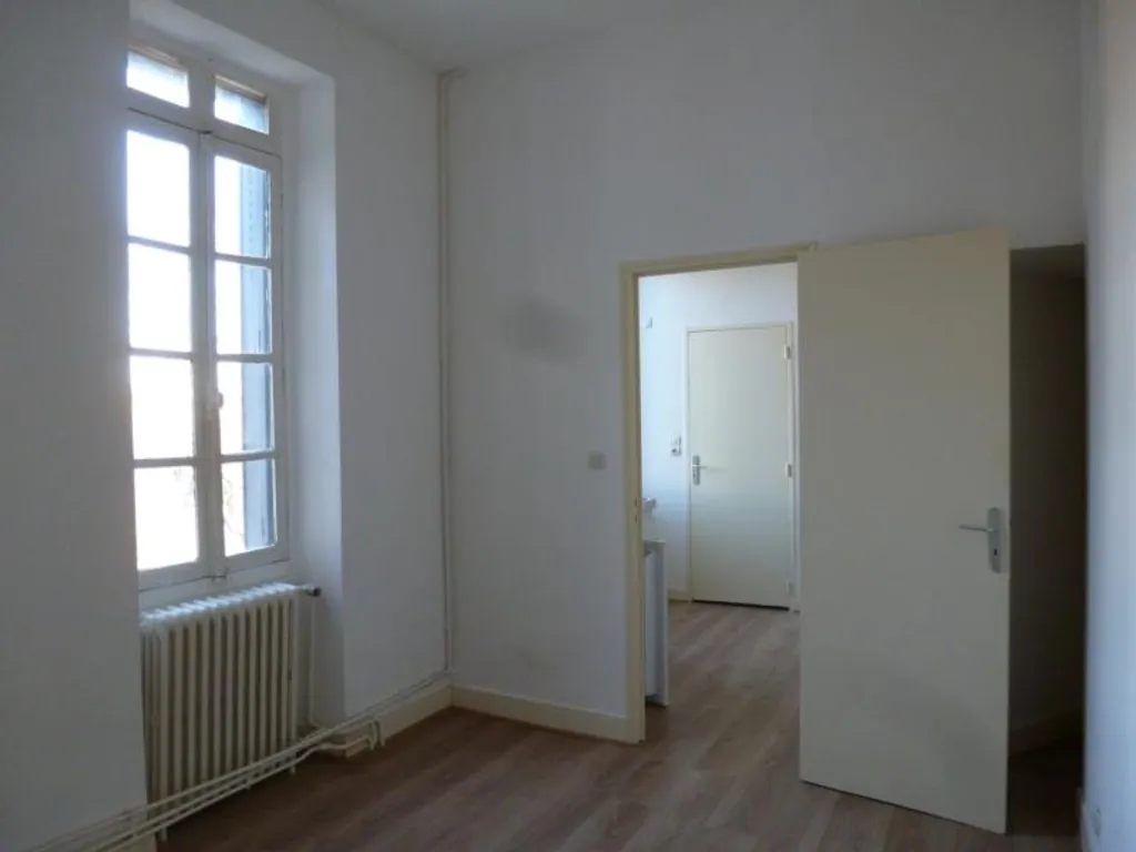 appartement à APPOIGNY — photo 3 sur 4