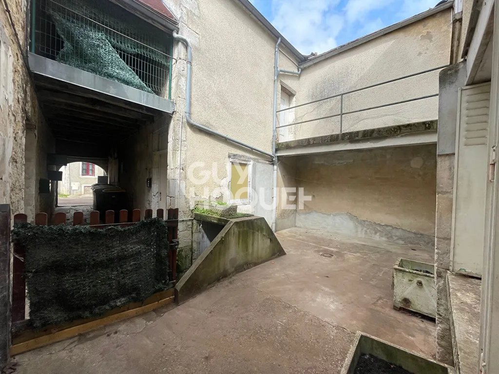 maison à COULANGES LA VINEUSE — photo 8 sur 16