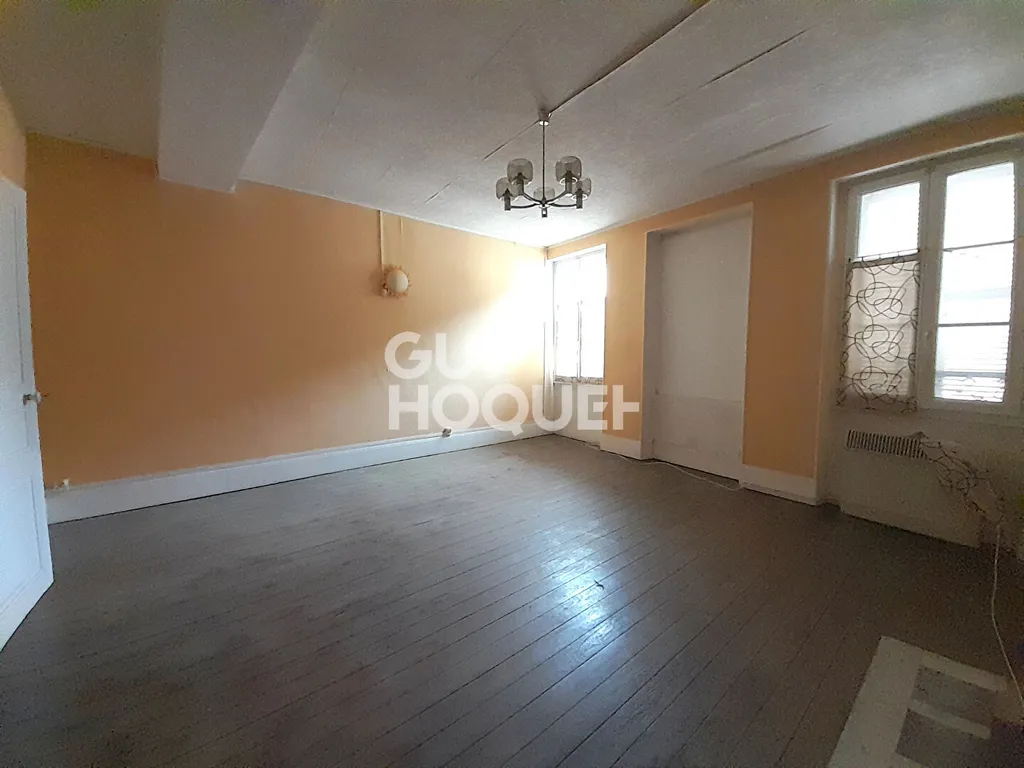 maison à LIGNY LE CHATEL — photo 6 sur 7