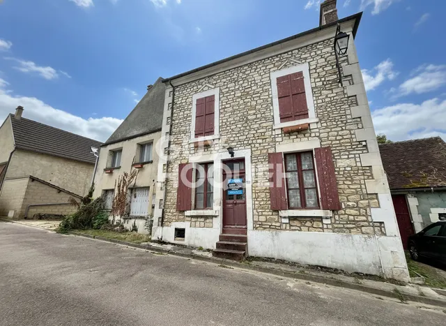 maison à ESCOLIVES SAINTE CAMILLE