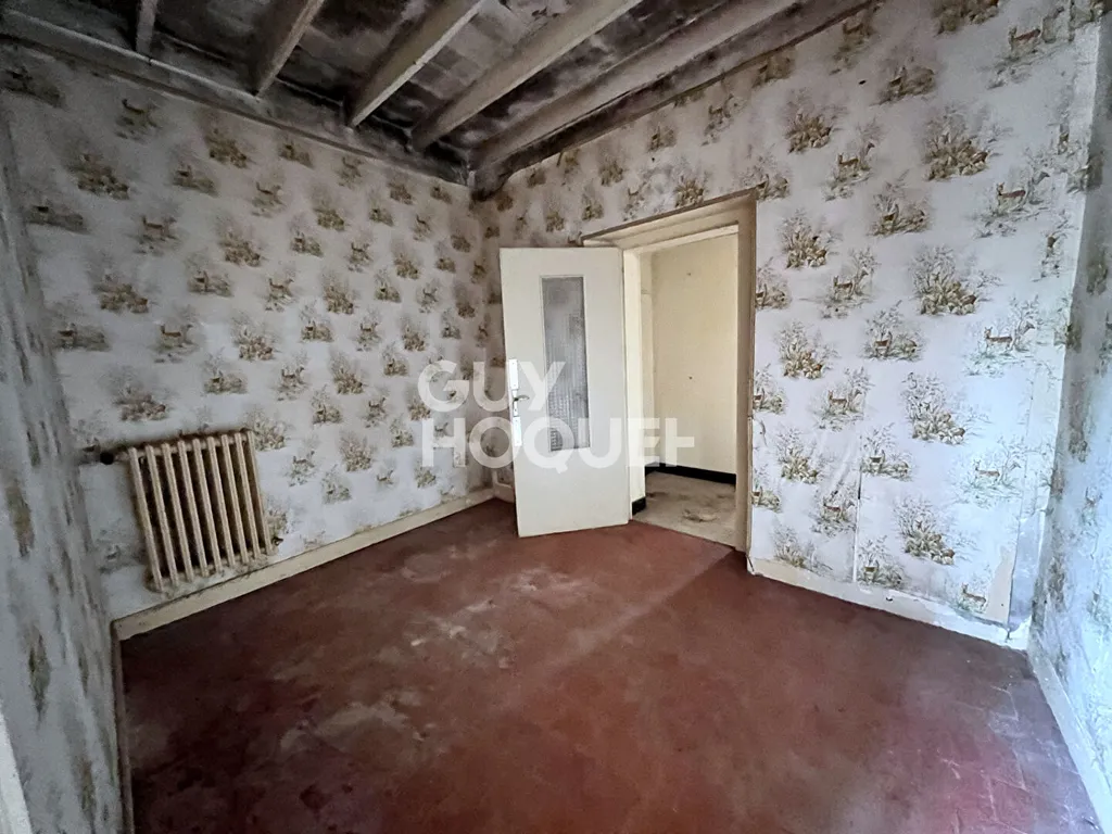 maison à Charbuy, 1000 m² — photo 4 sur 10