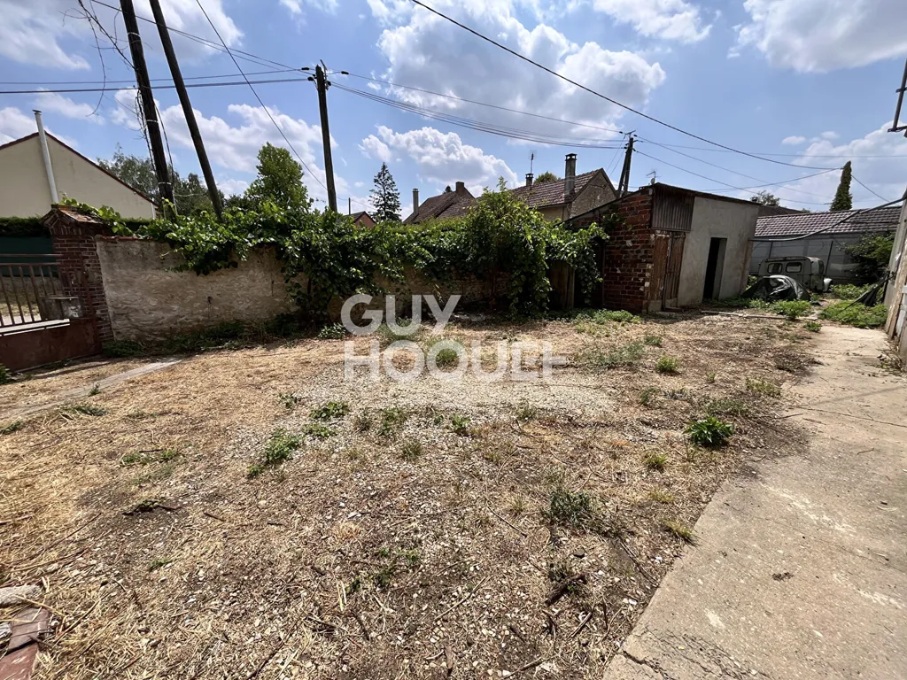 maison à Charbuy, 1000 m² — photo 7 sur 10