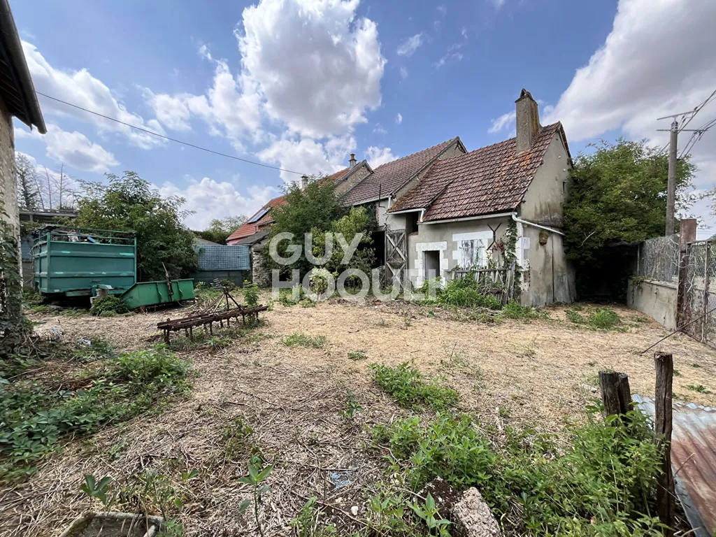 maison à Charbuy, 1000 m² — photo 9 sur 10
