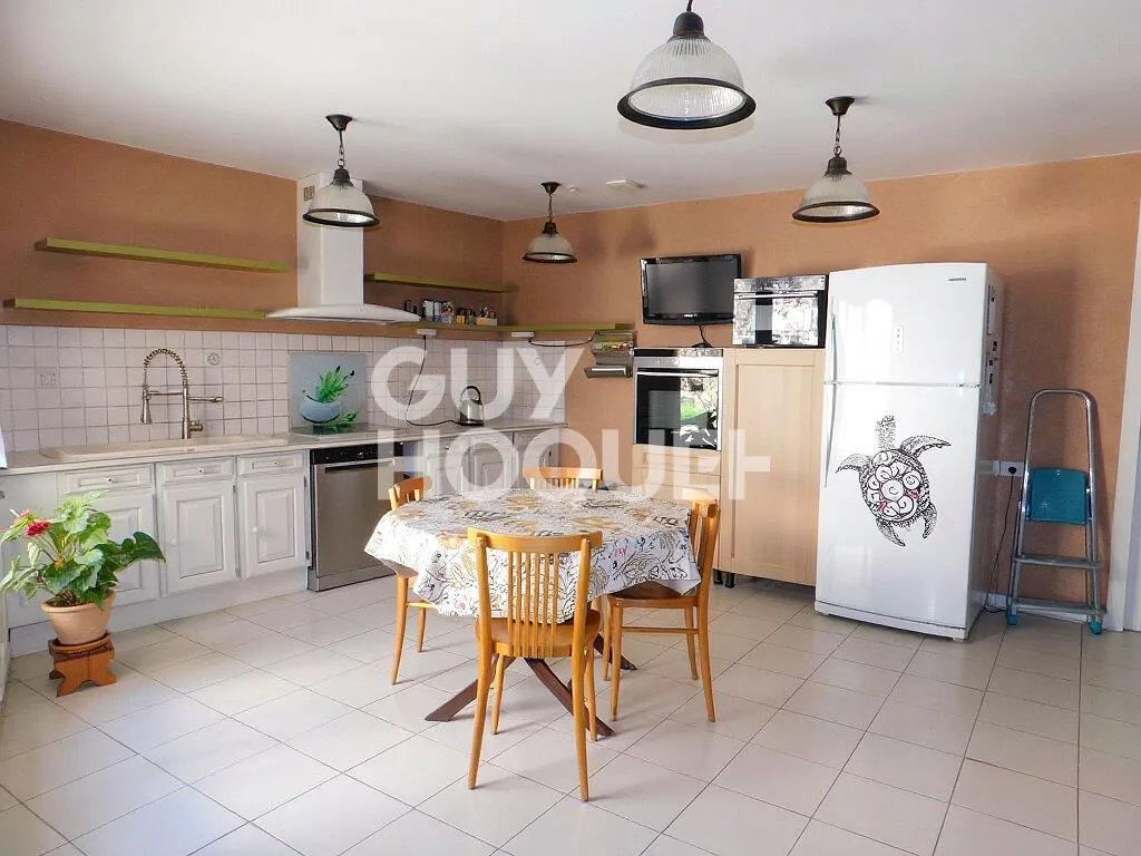 maison 6 pièces à MALIGNY, 146 m² — photo 3 sur 12
