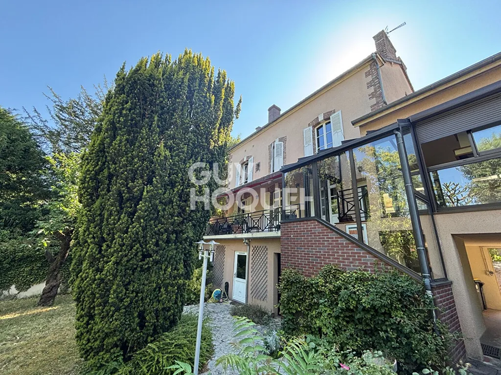 maison 8 pièces à AUXERRE, 278 m² — photo 1 sur 18
